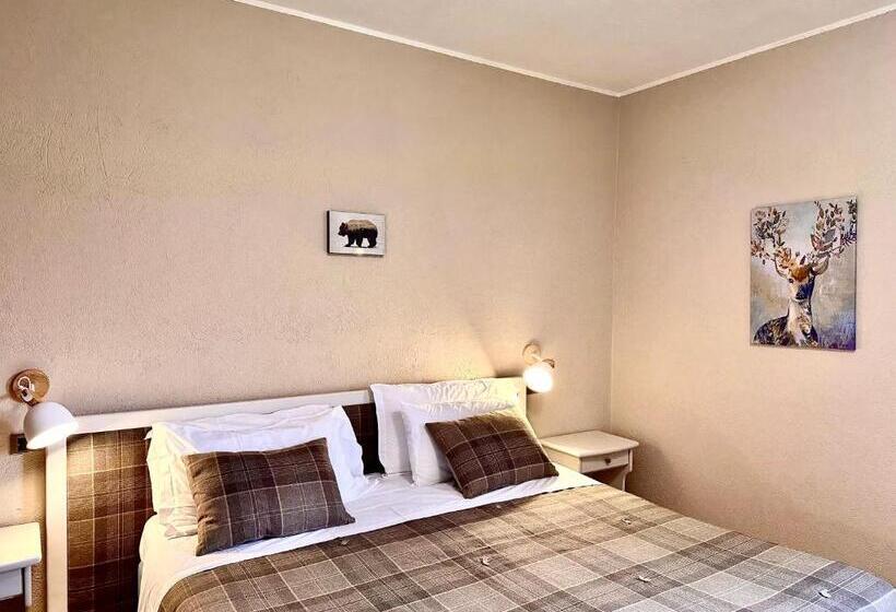 호텔 Hostellerie Le Lievre Amoureux