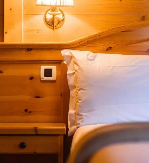 Hotelli Hostellerie Le Lievre Amoureux