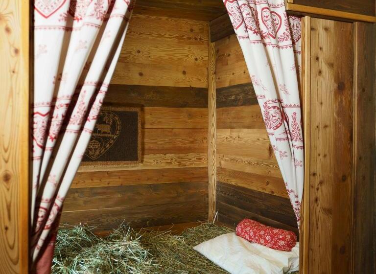 호텔 Hostellerie Le Lievre Amoureux