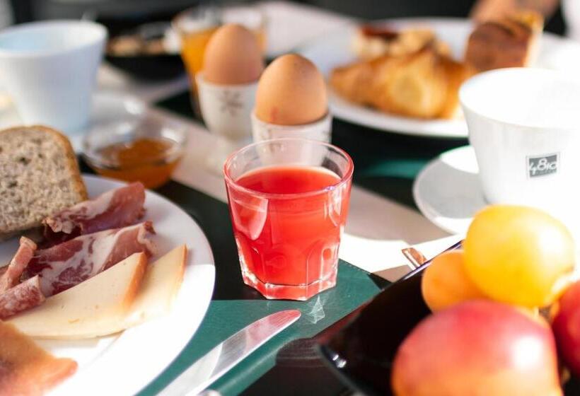 호텔 Hostellerie Le Lievre Amoureux