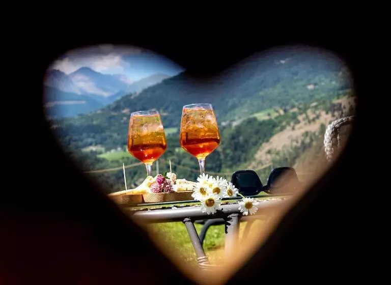 Hotelli Hostellerie Le Lievre Amoureux