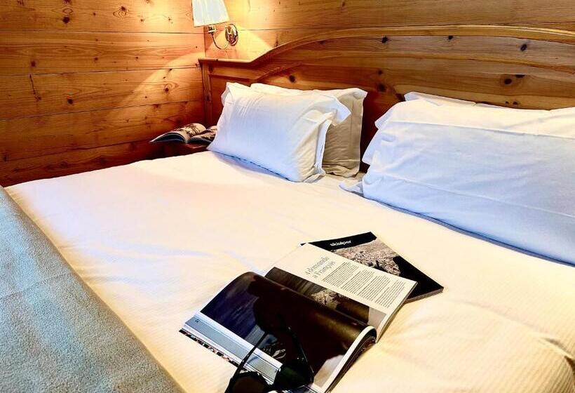 호텔 Hostellerie Le Lievre Amoureux