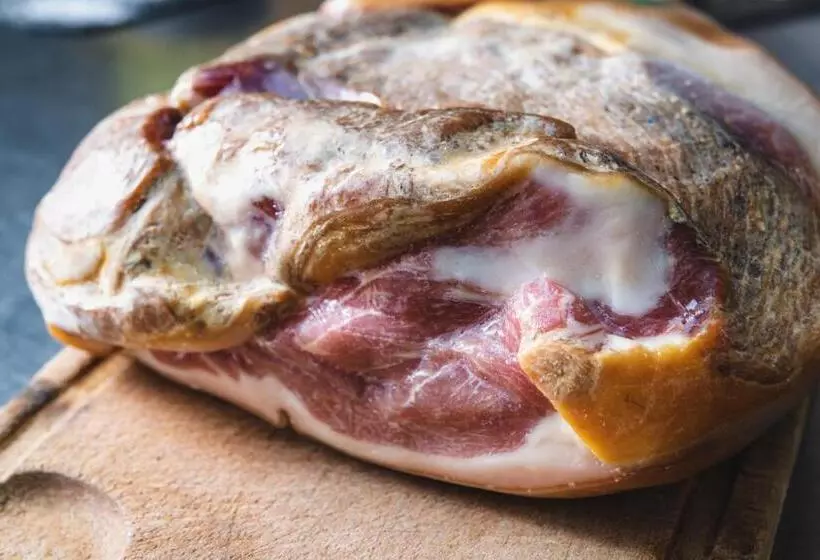 Hotelli Logis Le Saint Hubert