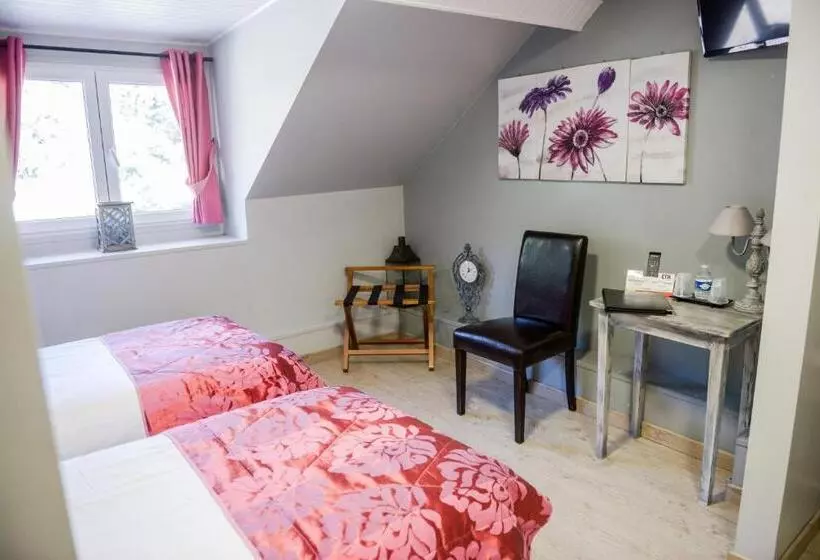 Hotelli Logis Le Saint Hubert