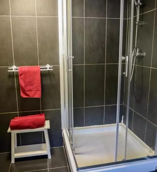 Hotelli Logis Le Saint Hubert