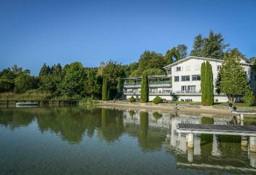 בית מלון כפרי Novalaise Plage