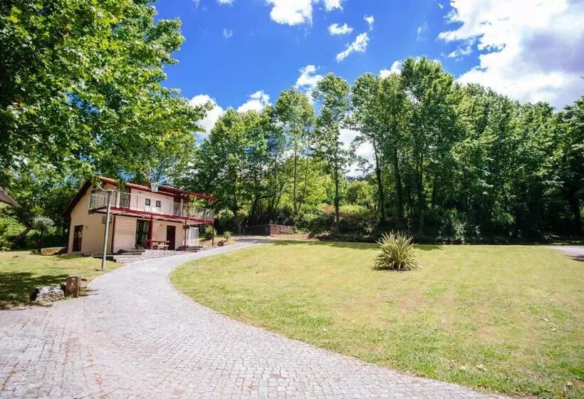 Hotelli Quinta Do Rio Gerês