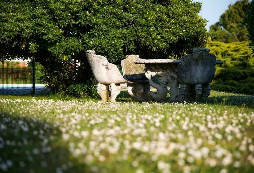 Italsol Residence Riai