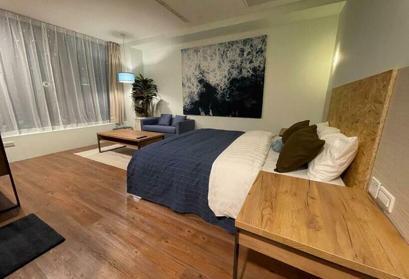 هاستل Hide And Sea At Green Island