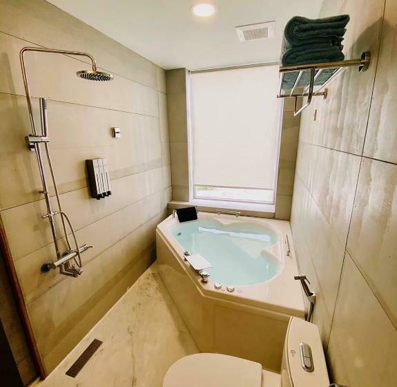 هاستل Hide And Sea At Green Island