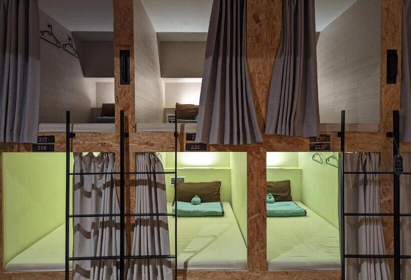 هاستل Hide And Sea At Green Island