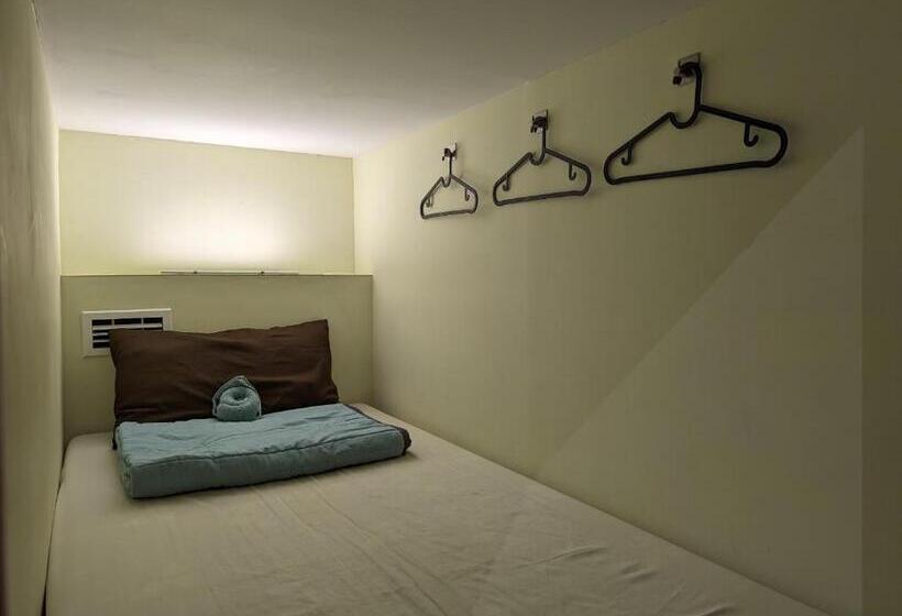 هاستل Hide And Sea At Green Island