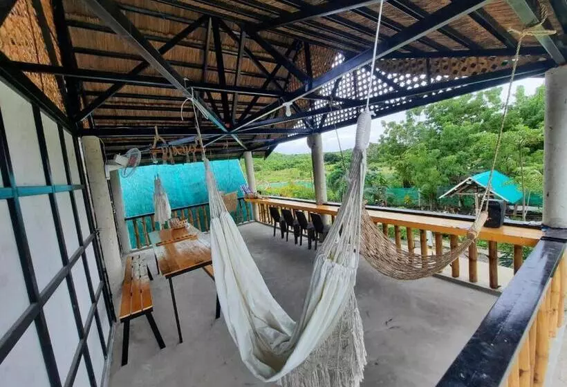 Retkeilymaja Rc Hutspot Tourist Inn