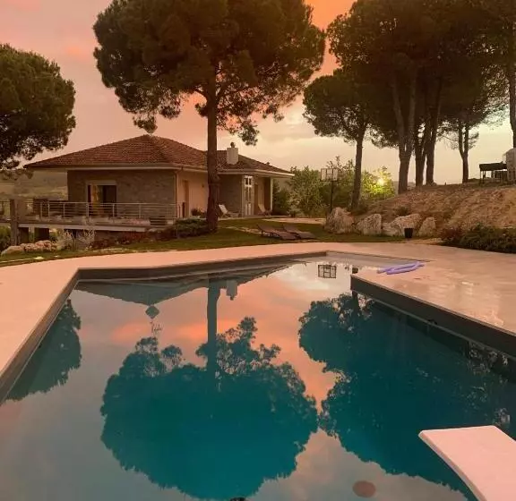 تختخواب و صبحانه Greenvalley Bnb
