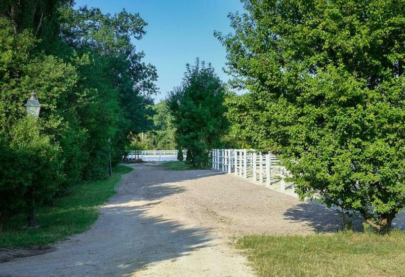 ホテル Equiliber Reitkunstzentrum Burgenland