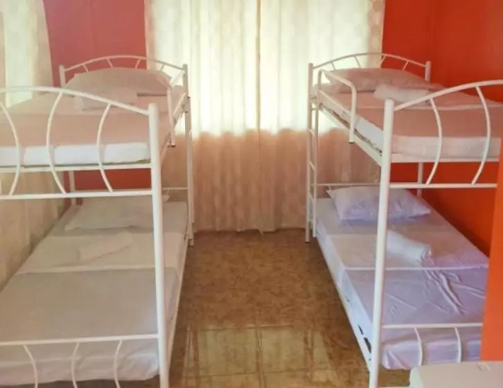 Hotelli Reddoorz @ Garcia Hernandez Bohol