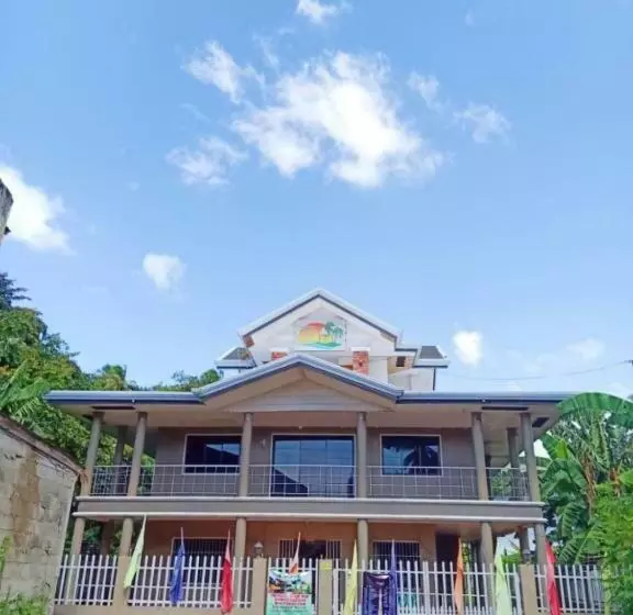 Hotelli Reddoorz @ Garcia Hernandez Bohol