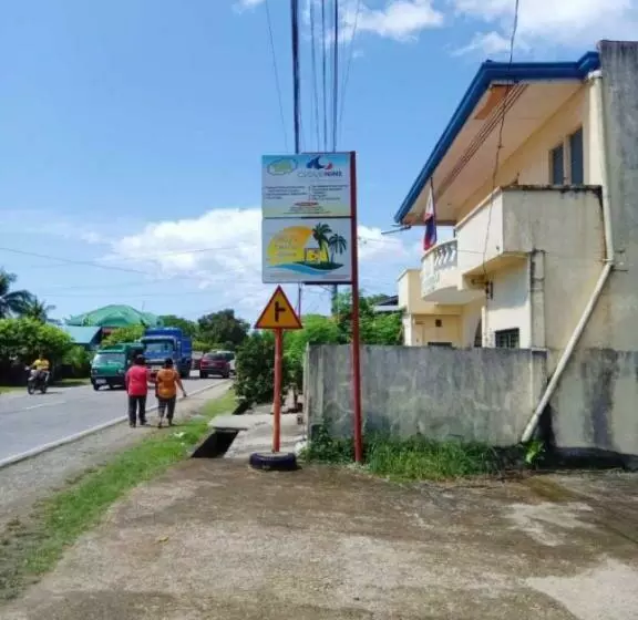 Hotelli Reddoorz @ Garcia Hernandez Bohol