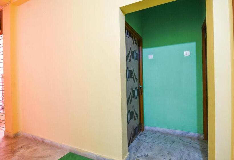 호텔 Spot On 67721 Maa Rakhakali Bhawan