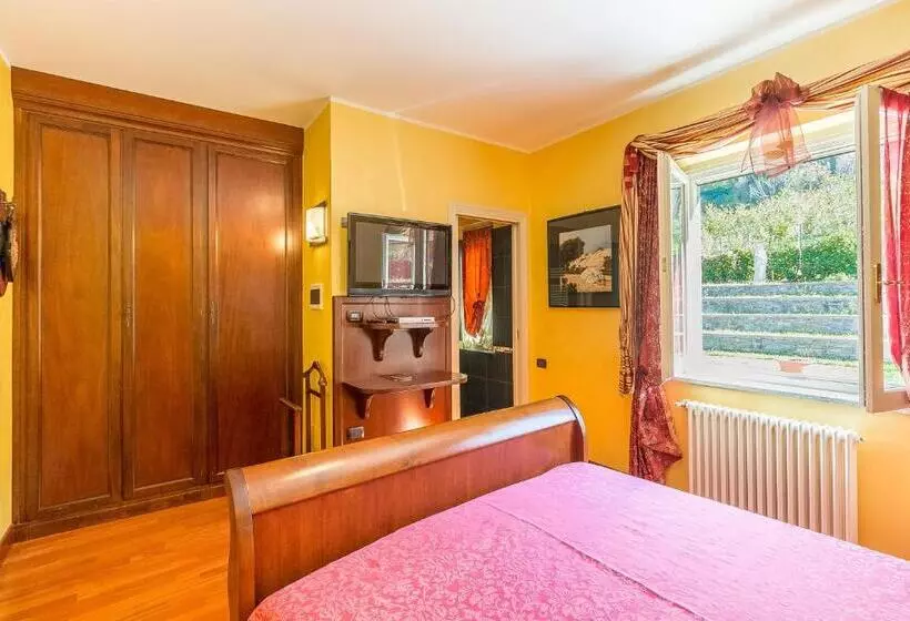 Hotelli Tenuta Pian D Attesio   Agriturismo