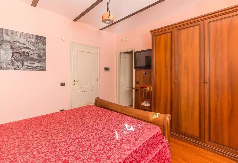 Hotelli Tenuta Pian D Attesio   Agriturismo