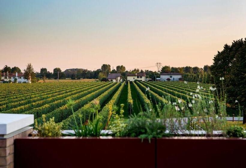 בית מלון כפרי Tenuta Santomè