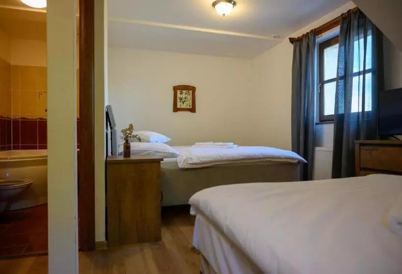 Majatalo Penzion Fryčovice