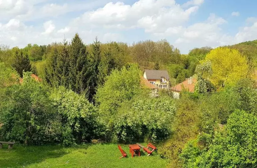 Retkeilymaja Muskátli Vendégház