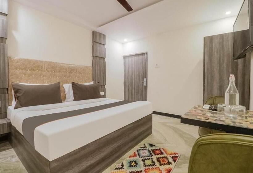 בית מלון כפרי Townhouse Legacy, Civil Line