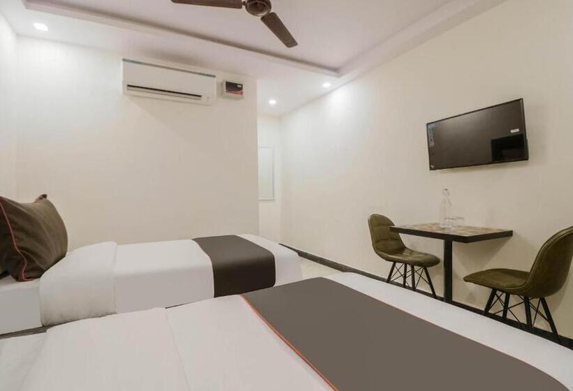 בית מלון כפרי Townhouse Legacy, Civil Line