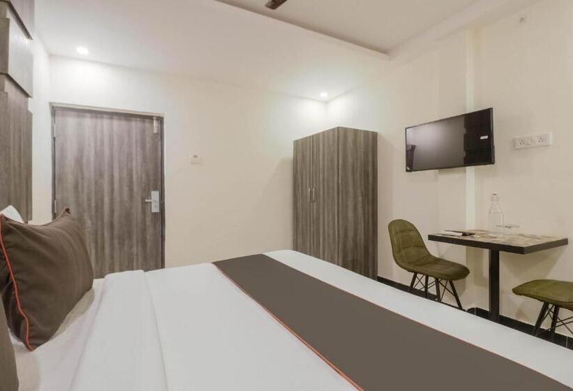 בית מלון כפרי Townhouse Legacy, Civil Line