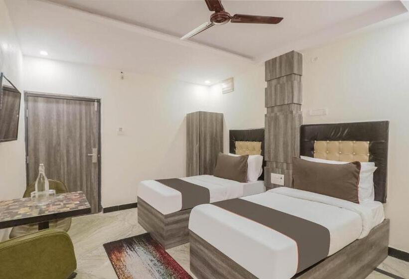 בית מלון כפרי Townhouse Legacy, Civil Line