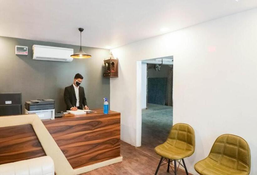 בית מלון כפרי Townhouse Legacy, Civil Line