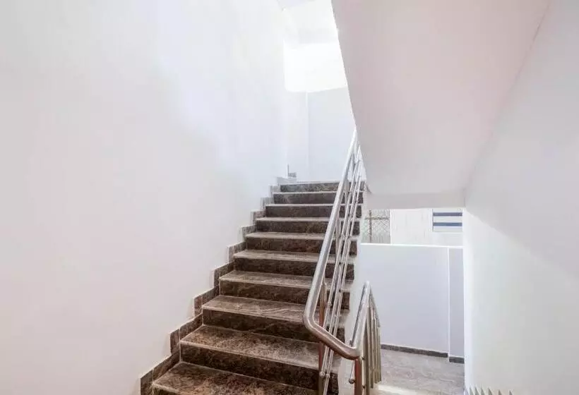 ホテル Townhouse Legacy, Civil Line