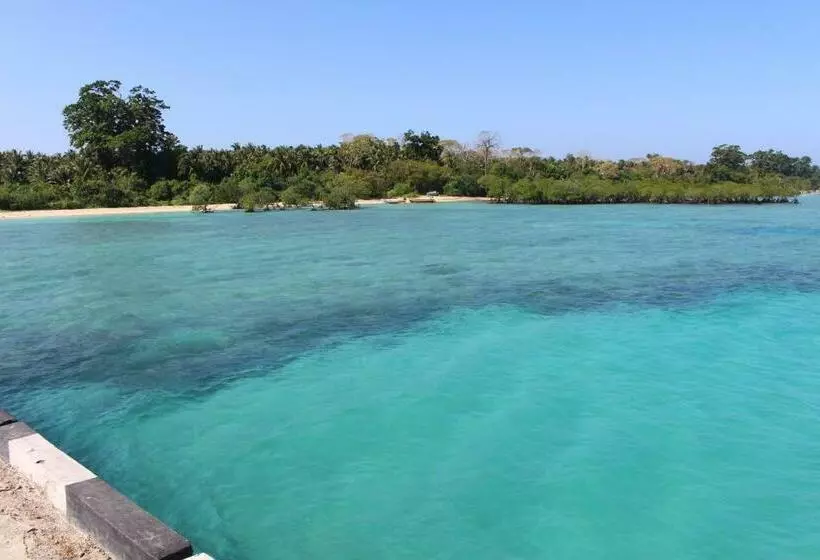 Hotelli Silver Sand Beach Resort Neil