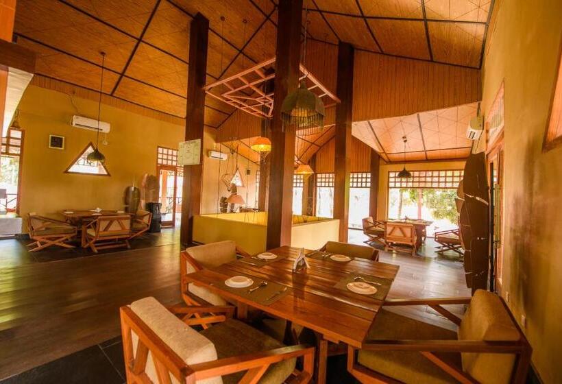 Hotel Silver Sand Beach Resort Neil