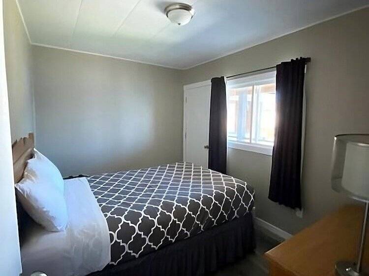 汽车旅馆  Richter Pass Beach Resort