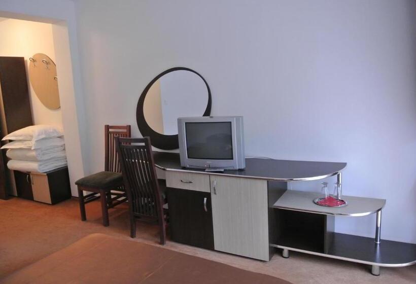 Pensiune Restaurant Piatra Craiului