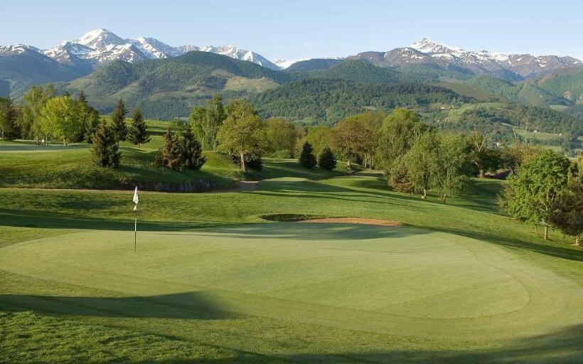 渡假胜地  Le Domaine Du Golf Country Club De Bigorre