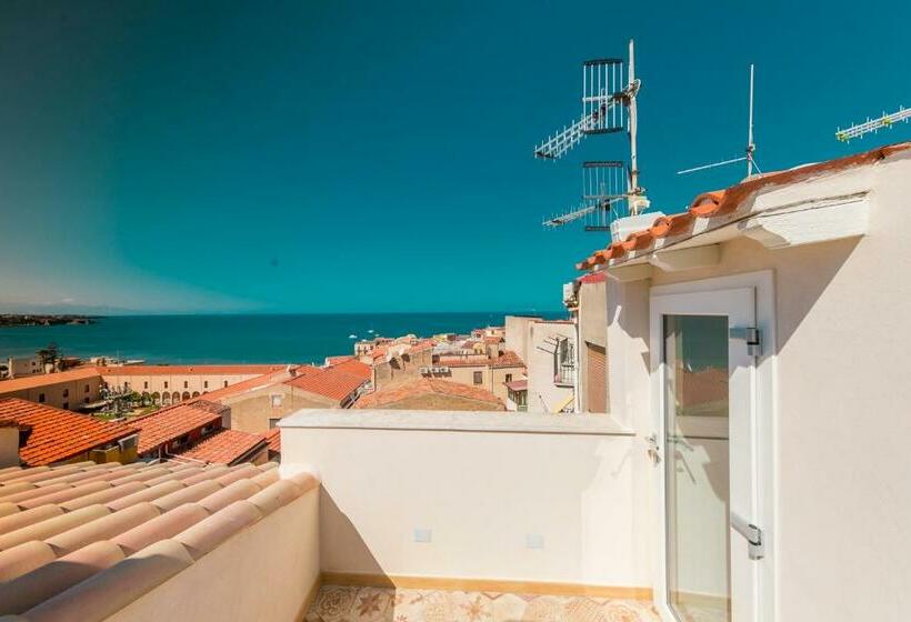 مبيت وإفطار Cefalù Design Suites