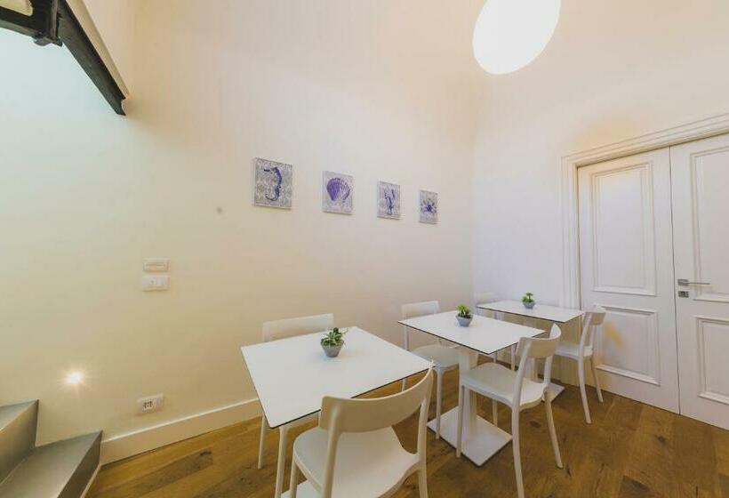 مبيت وإفطار Cefalù Design Suites