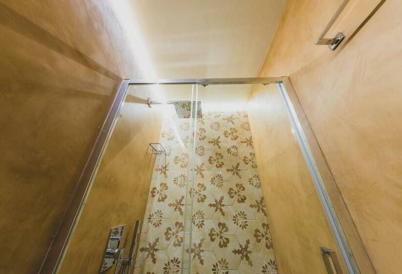 مبيت وإفطار Cefalù Design Suites