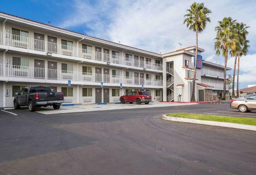 فندق Studio 6 Fairfield, Ca   Napa Valley