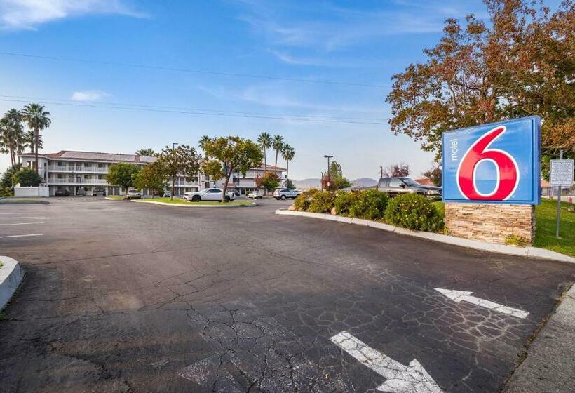 فندق Studio 6 Fairfield, Ca   Napa Valley