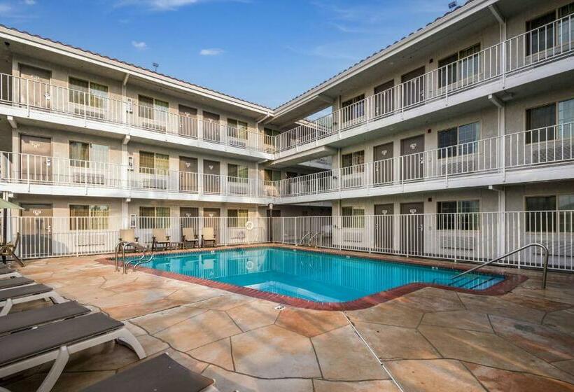 فندق Studio 6 Fairfield, Ca   Napa Valley