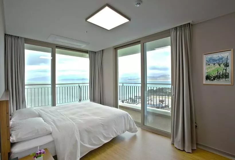 Hotelli Goheung Sunvalley Resort