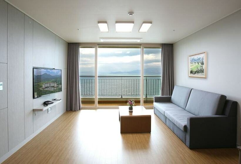 فندق Goheung Sunvalley Resort