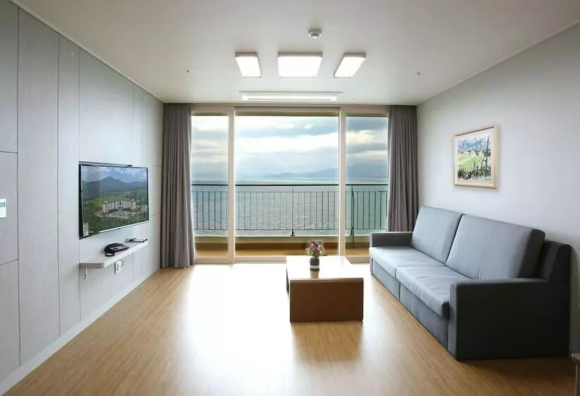 Hotelli Goheung Sunvalley Resort