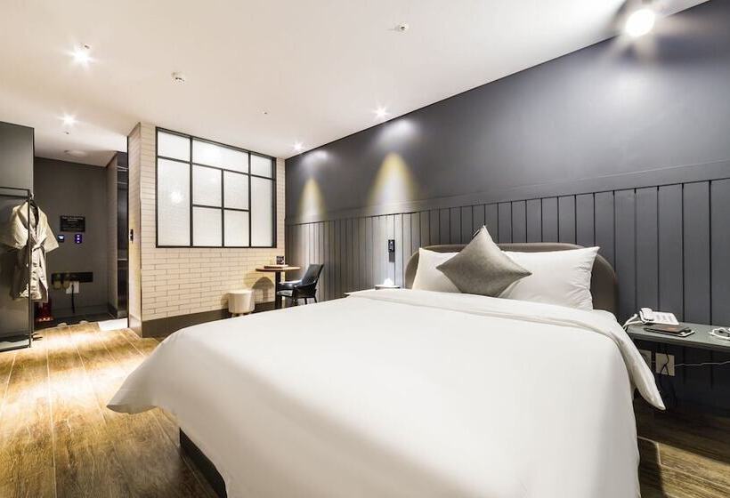 Namyangju Lake Drive In Motel