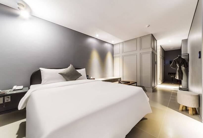 Namyangju Lake Drive In Motel